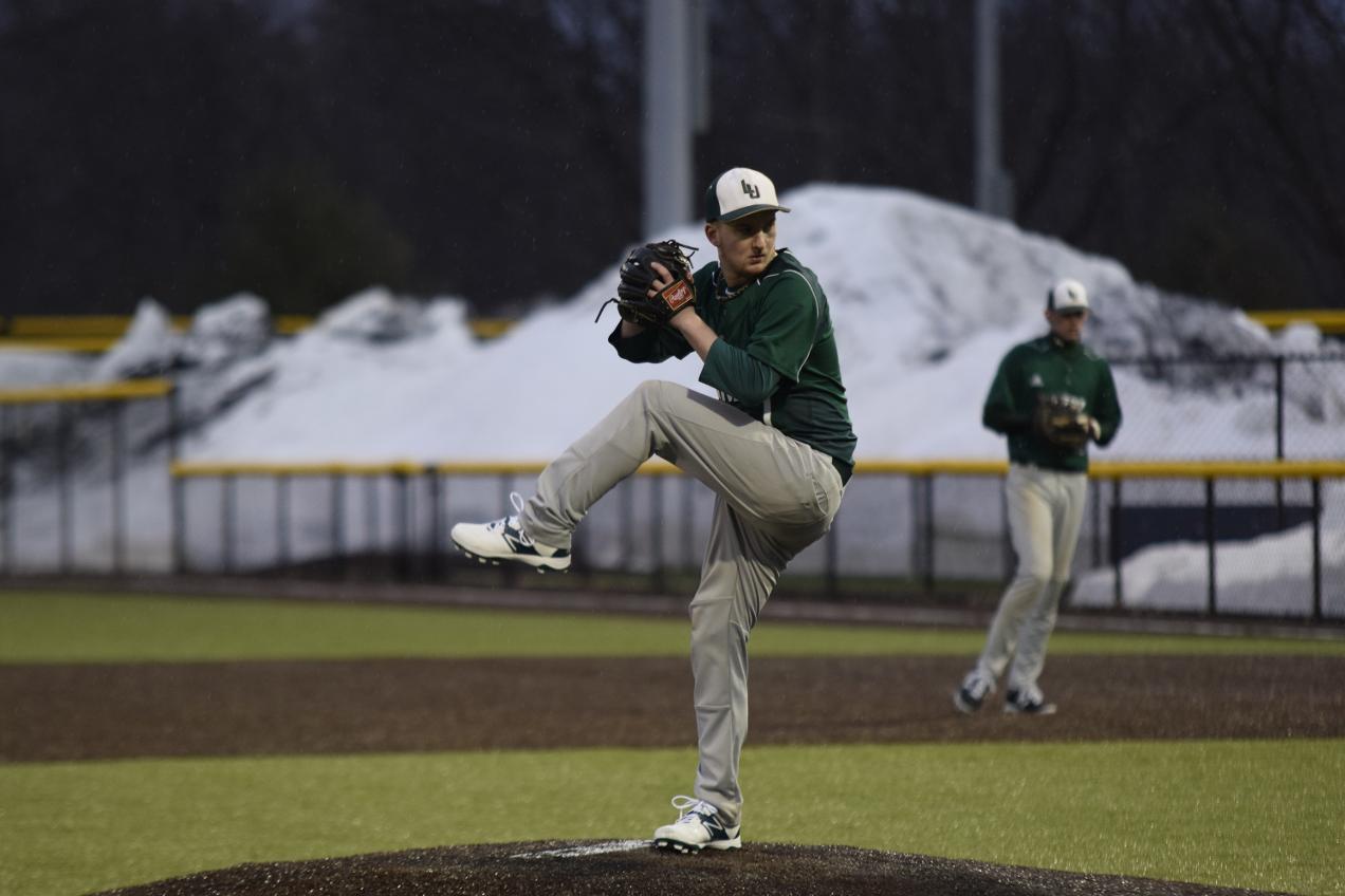 Framingham State Slugs Past Baseball