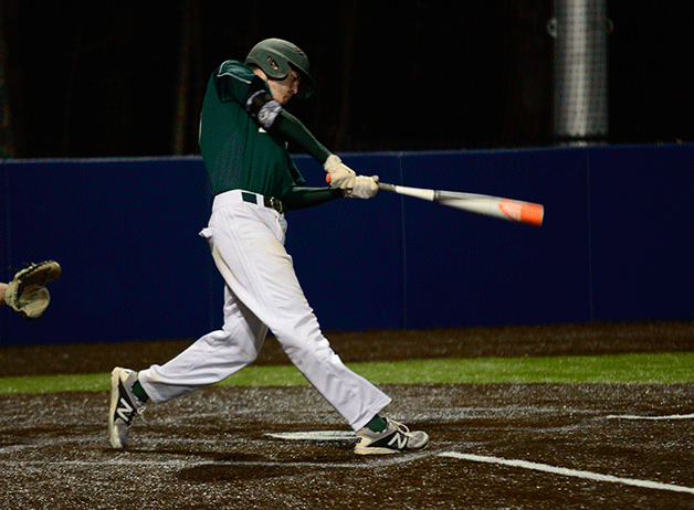 Baseball Drops Both Ends of Doubleheader at Mitchell