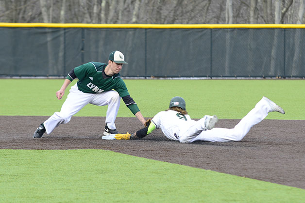 ENC Blanks Baseball On Way to Doubleheader Sweep