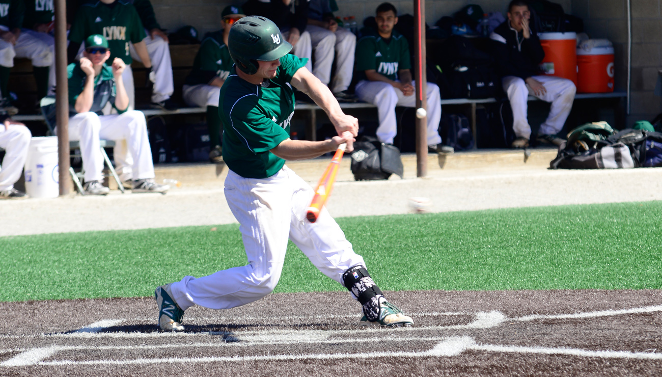 Baseball Drops Two on Opening Day of Florida Trip