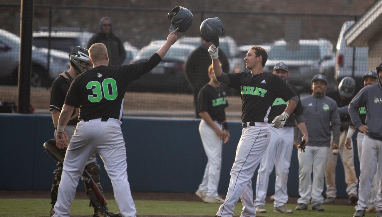 Pumphret Hits Three Homeruns, As Lynx split NECC DH With Pilgrims