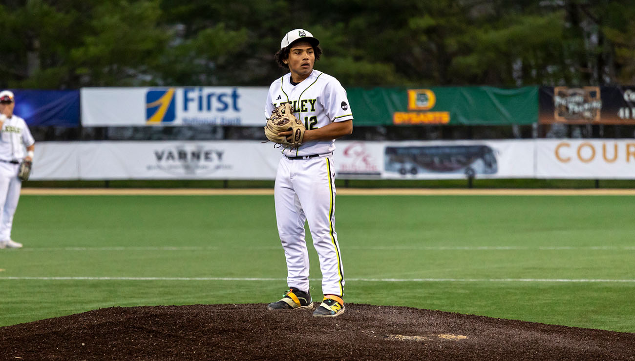 NAC QUARTERFINALS: Lesley Drops First Game vs. Thomas, Stays Alive with Win Over SUNY Cobleskill