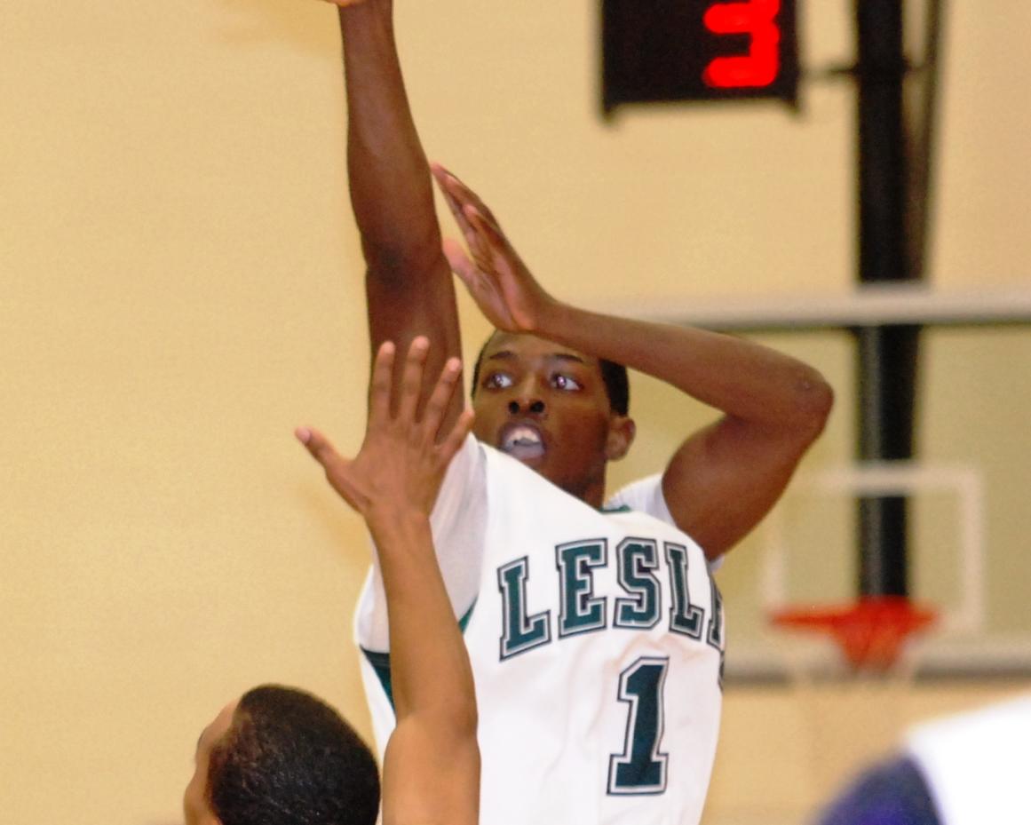 Lynx get back in win column in comeback over Mustangs