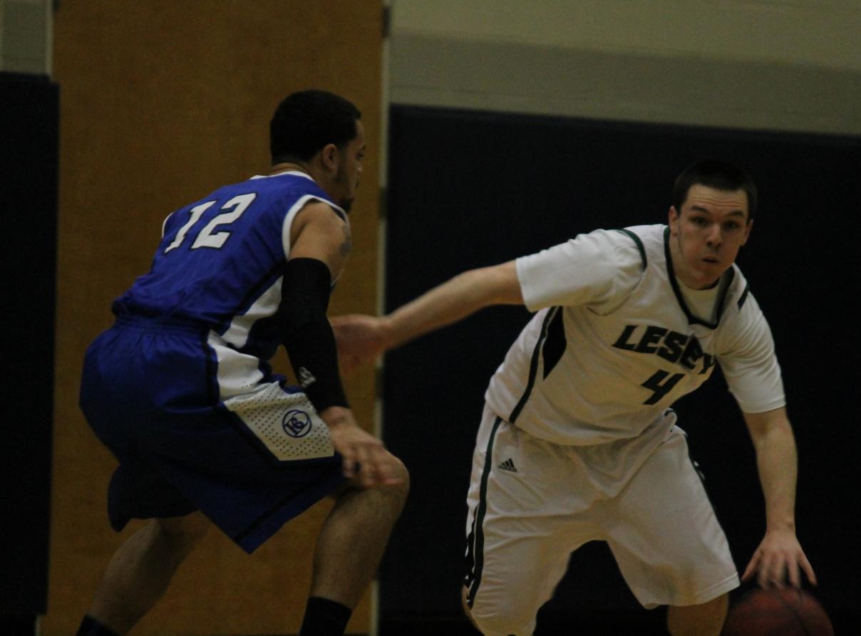Gibson, Lynx Hang on; Top Mountaineers