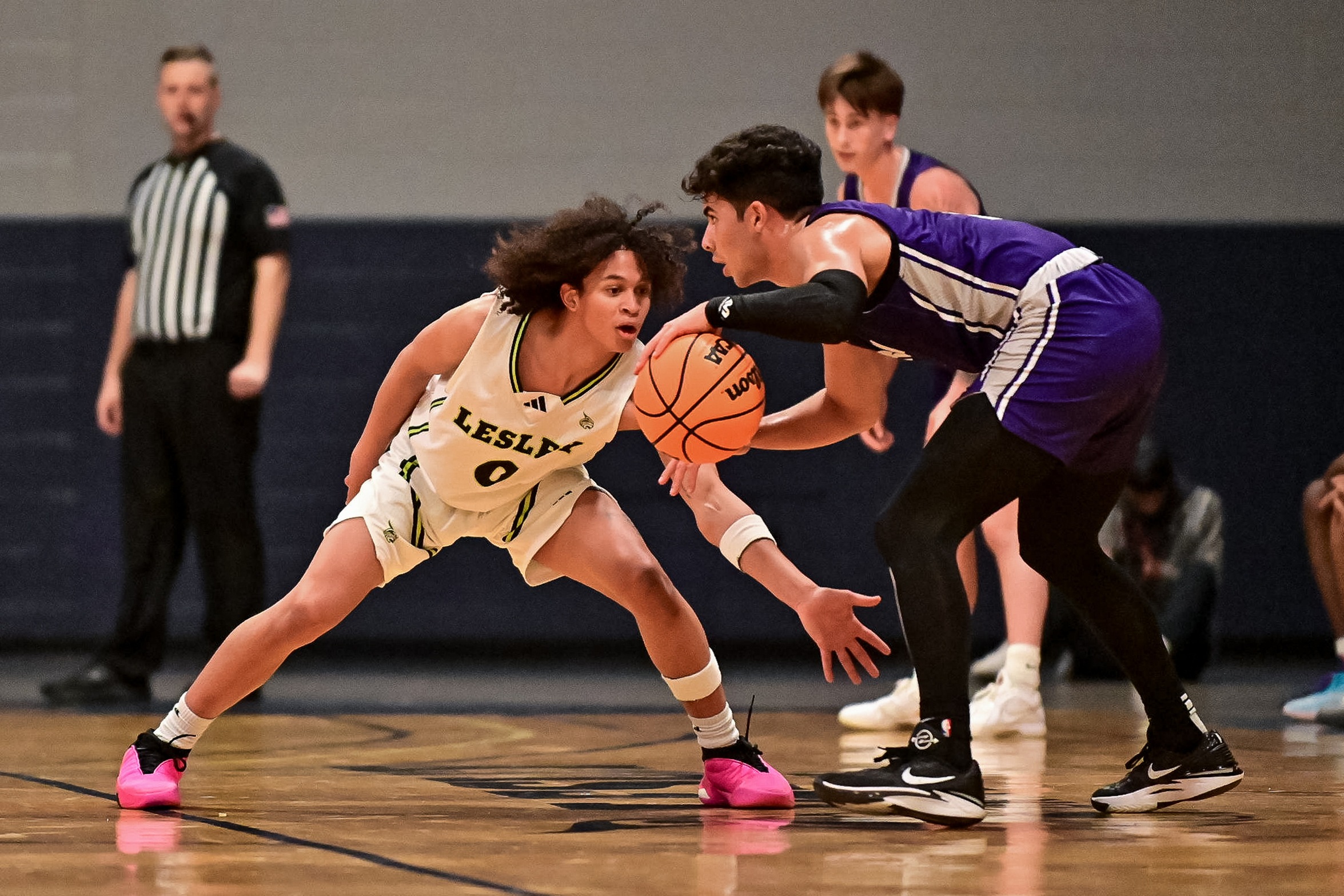 Wildcats Overtake Men's Basketball in 82-60 Win