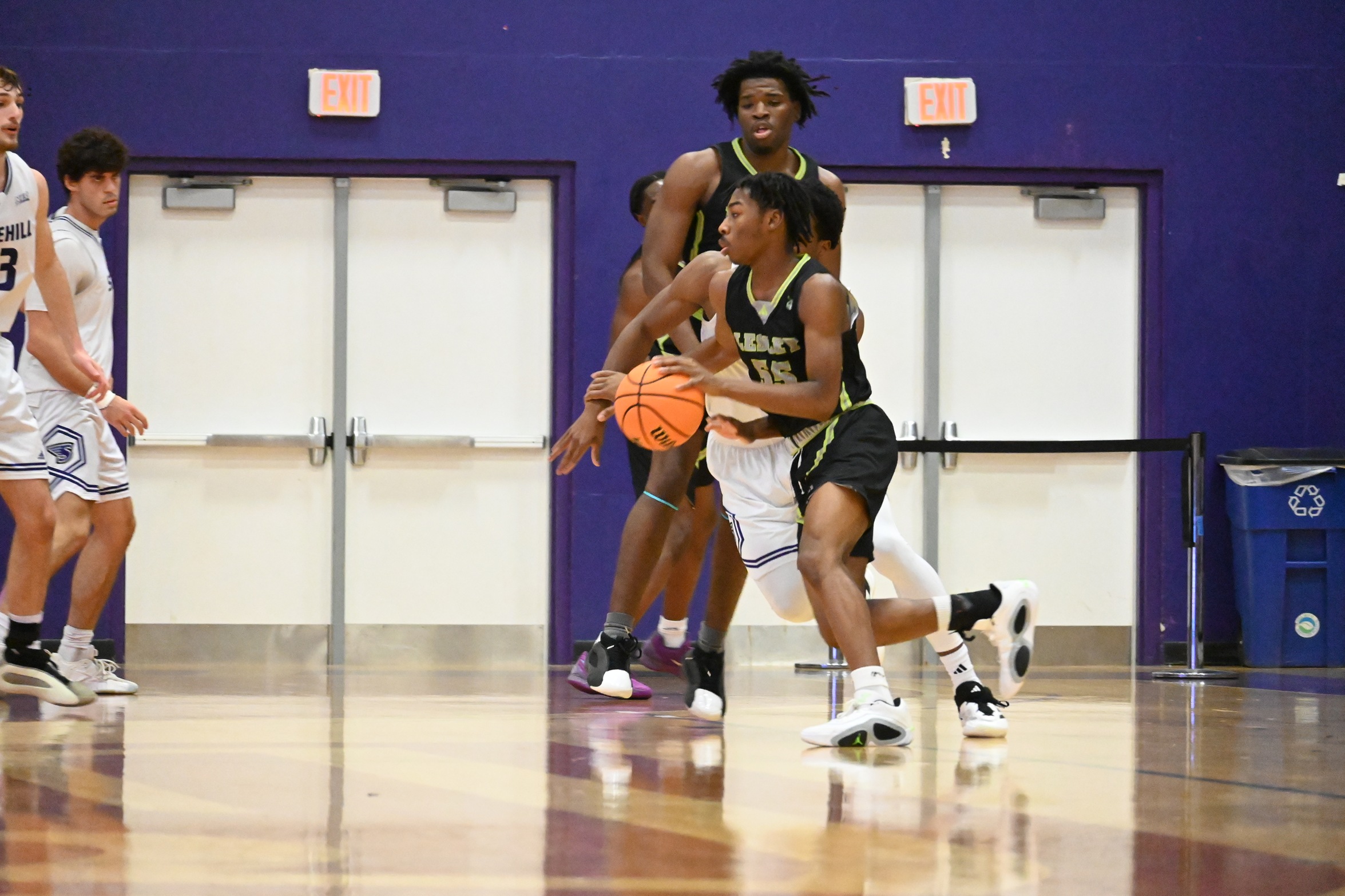 Men's Basketball Late Rally Falls Short at Fisher, 98-86