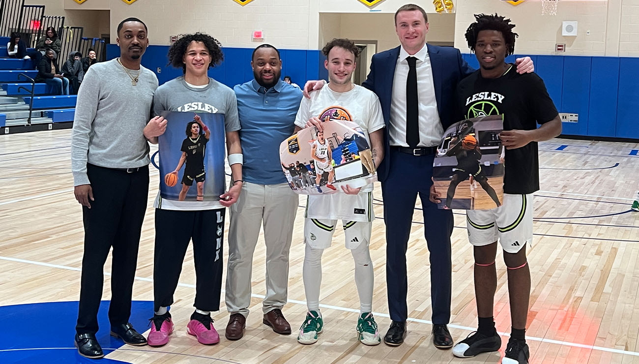 Men's Basketball Comes Away With 78-61 Victory over SUNY Delhi on Senior Night