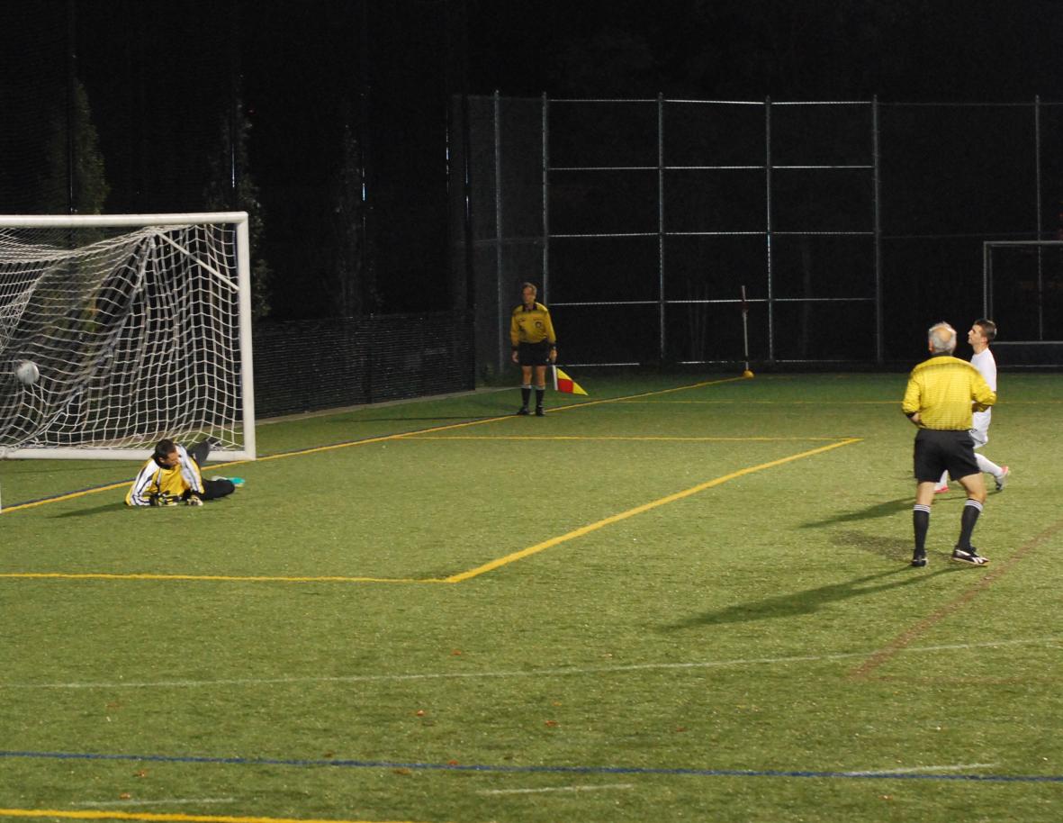 Sinanis PK lifts Lynx in overtime, 2-1, over Elms