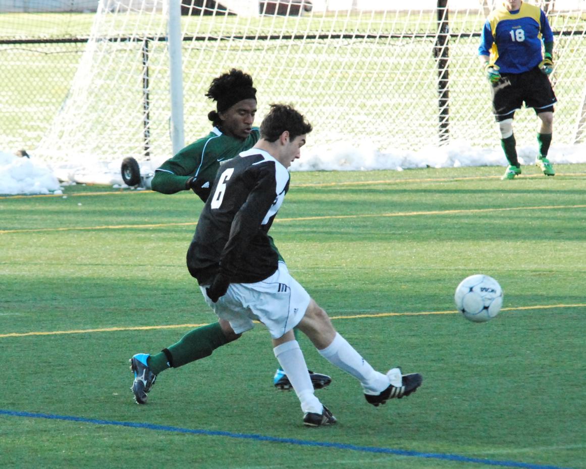 Lynx winning streak snapped by No. 2 nationally-ranked Amherst