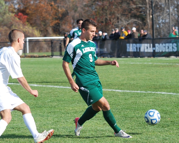 Lynx move to 5-0 in NECC with 3-0 win over DWC