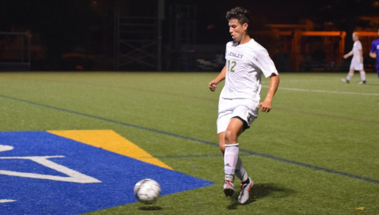 Soccer Falls in OT, 2-1 to Blazers