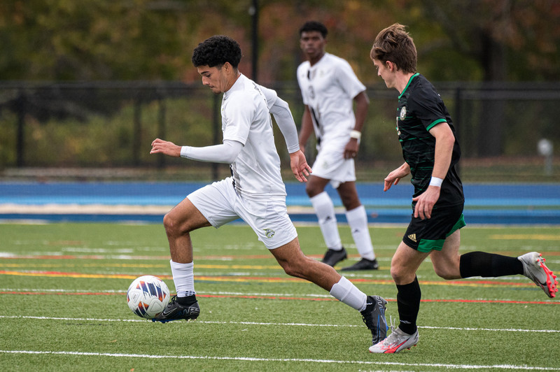 Men's Soccer Falls to Mass Maritime 4-2