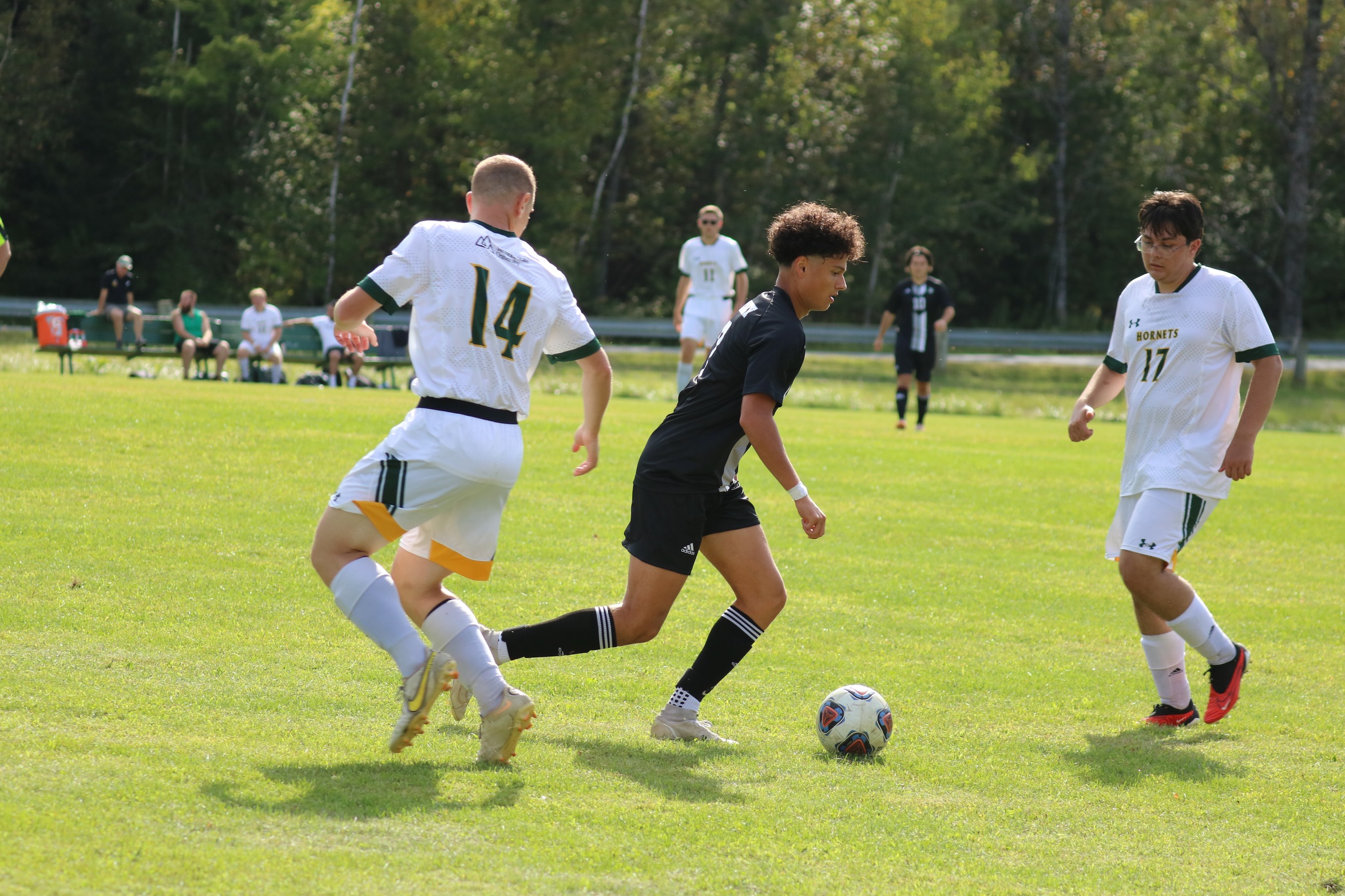 Lynx Snap Skid; Men's Soccer Beats VTSU Lyndon 6-1 to Open NAC Play