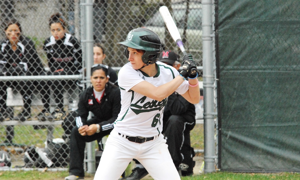 Mangiaratti's perfect day at the plate leads Lynx to pair of W's