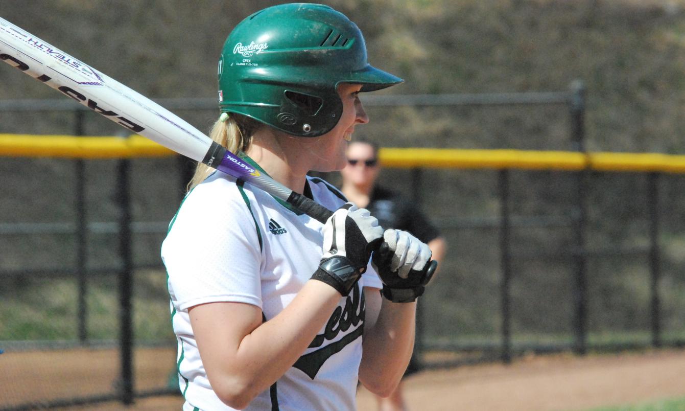 Dorval four-hitter and Mercurio blast lead Lynx over Eagles