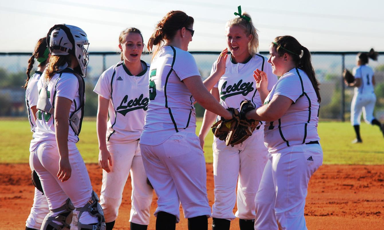Battery of Dembinski, Fountain lead Lynx on Day 2 in Florida