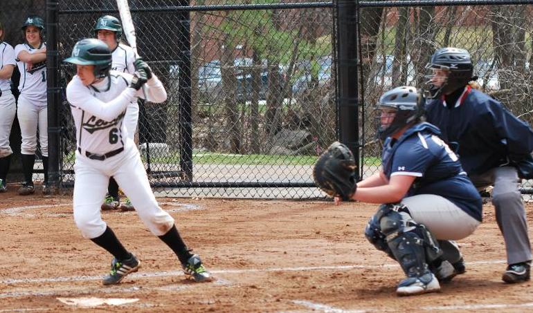 Jumbos Hit Their Way Past Lynx in NCAA Regional Opener