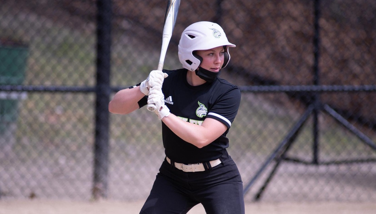 Medina Picks Up Hit 100, Swinamer Walks Off NEC in DH Sweep