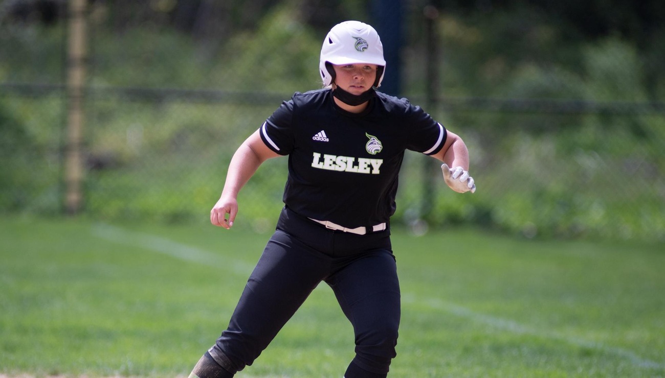 Lynx Bats Go Quiet as Wheaton Sweeps Doubleheader