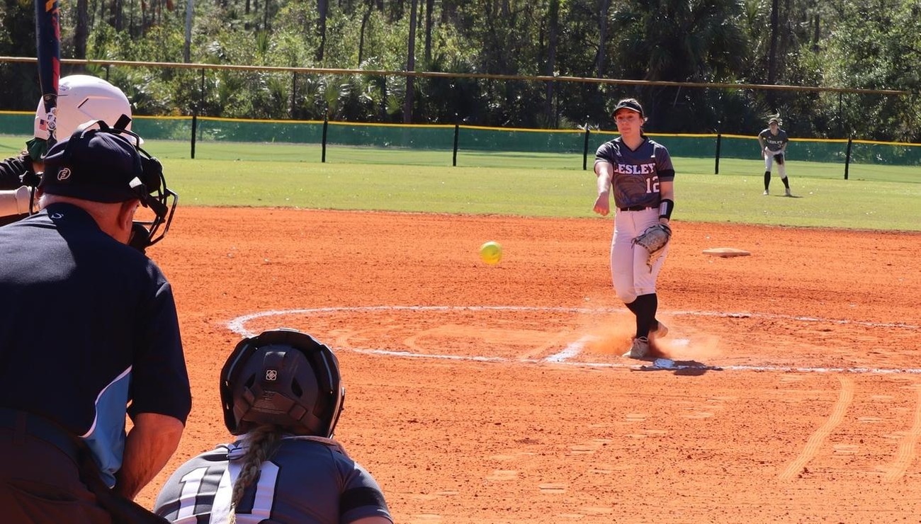 Softball Tops Elms 8-4 to Pick Up First Win of Season