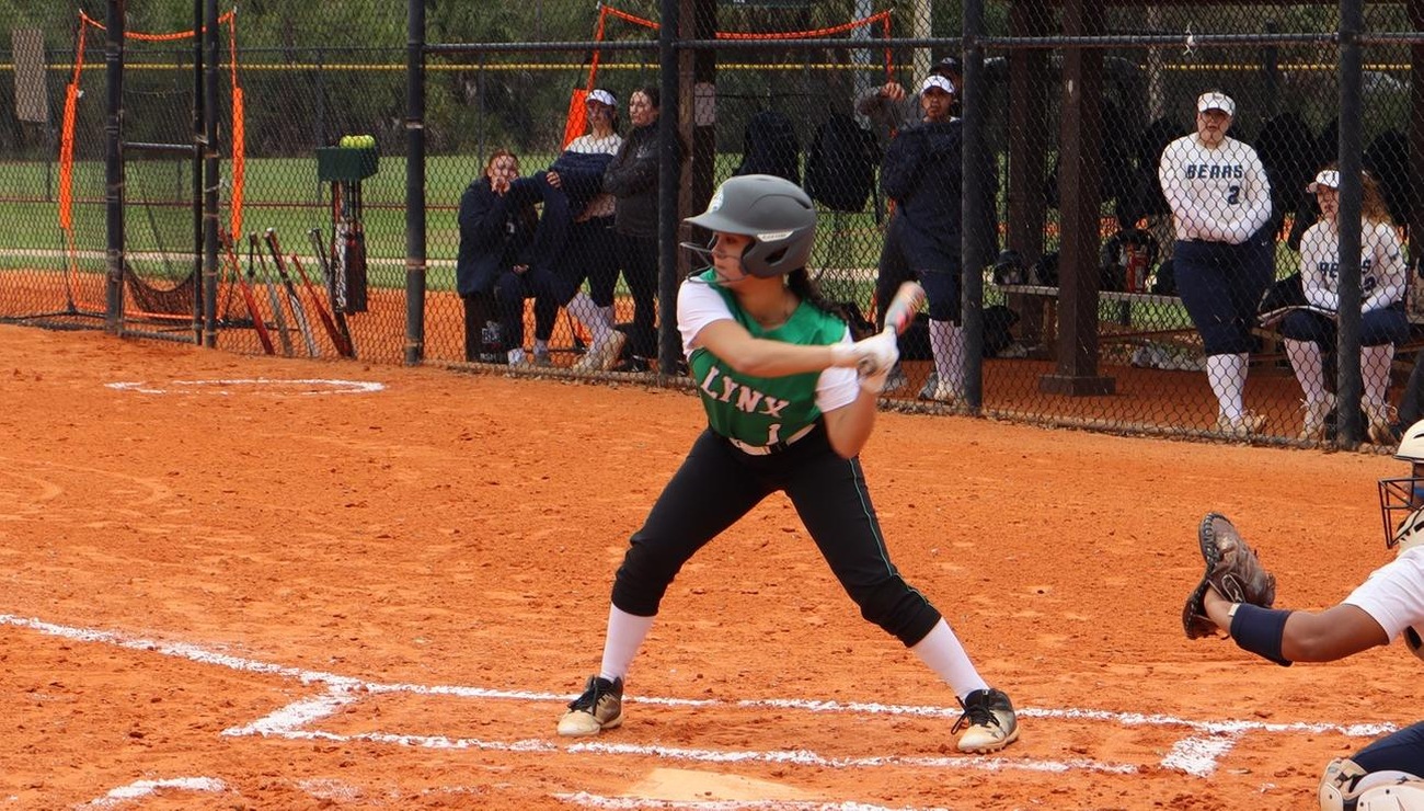 Softball falls on Senior Day