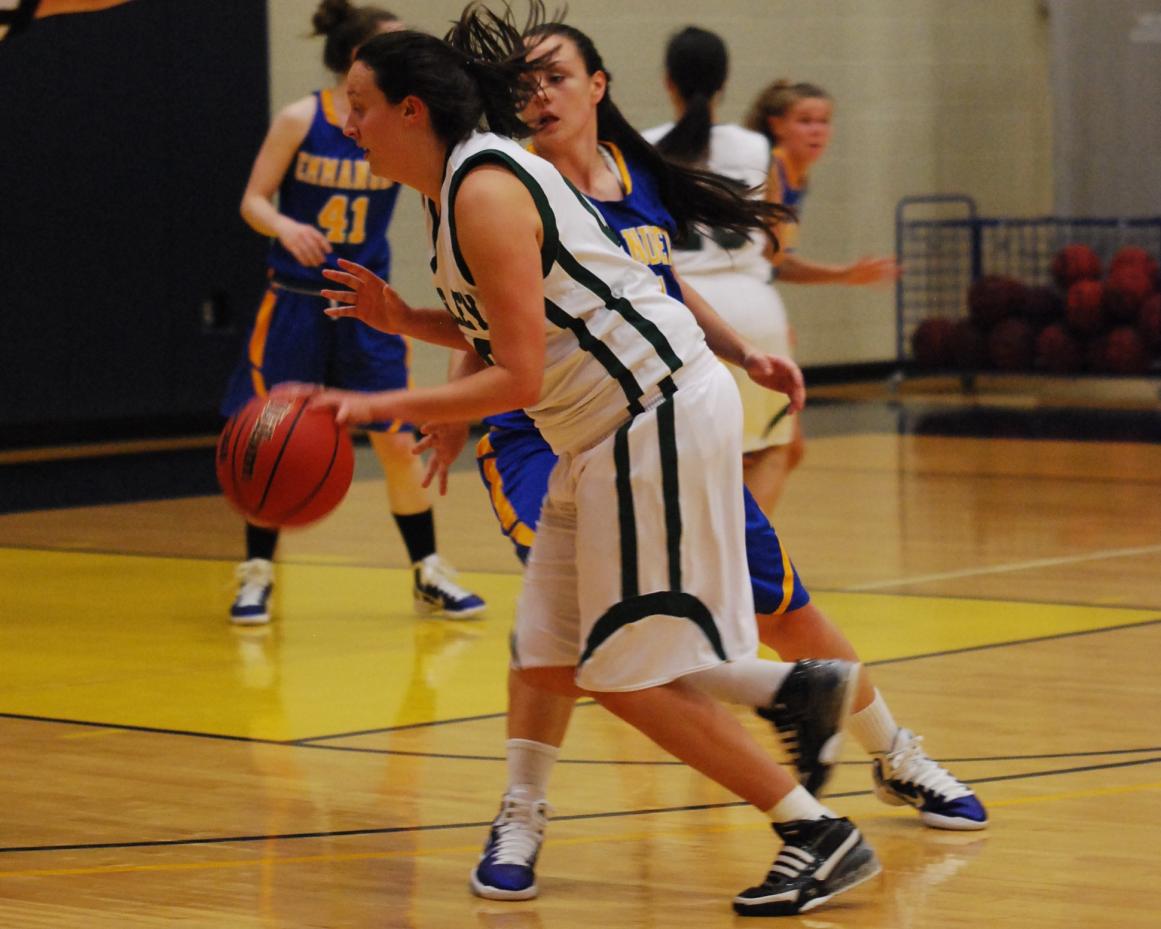 Caira's big night not enough for Lynx