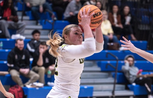 UMaine Farmington tops Lynx in Women's Basketball, 66-37