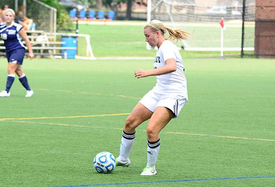 Women's Soccer Flies Past Falcons
