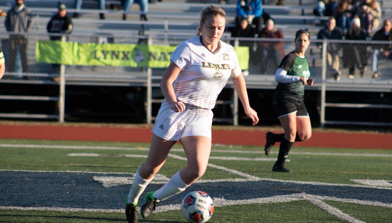 Hounslow's Hat Trick Leads Lynx over Mitchell in Fifth Straight Shutout