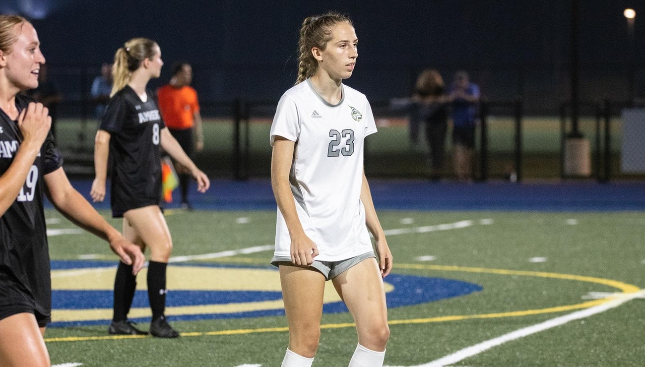 Lynx Open Conference Play with 6-1 Win vs. UMPI