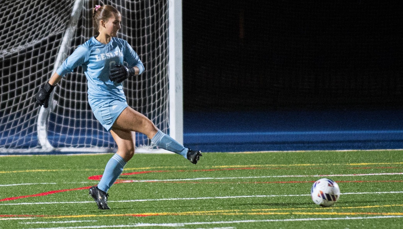 Women's Soccer Posts 4-0 Shutout Win vs. Elms