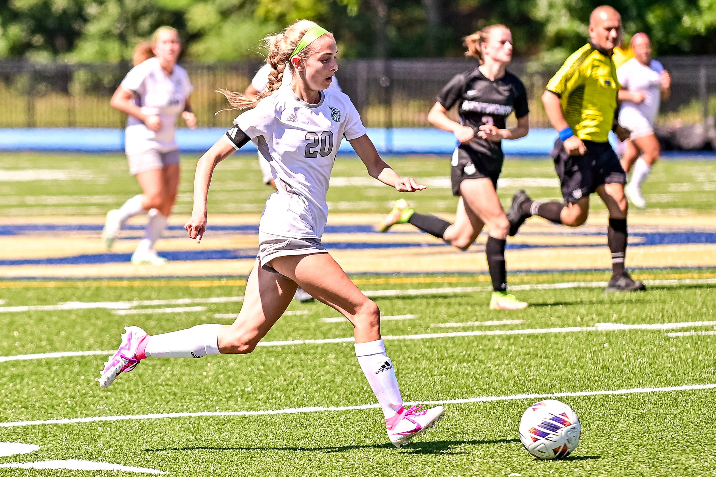 Women's Soccer Falls to #18 Brandeis 5-1