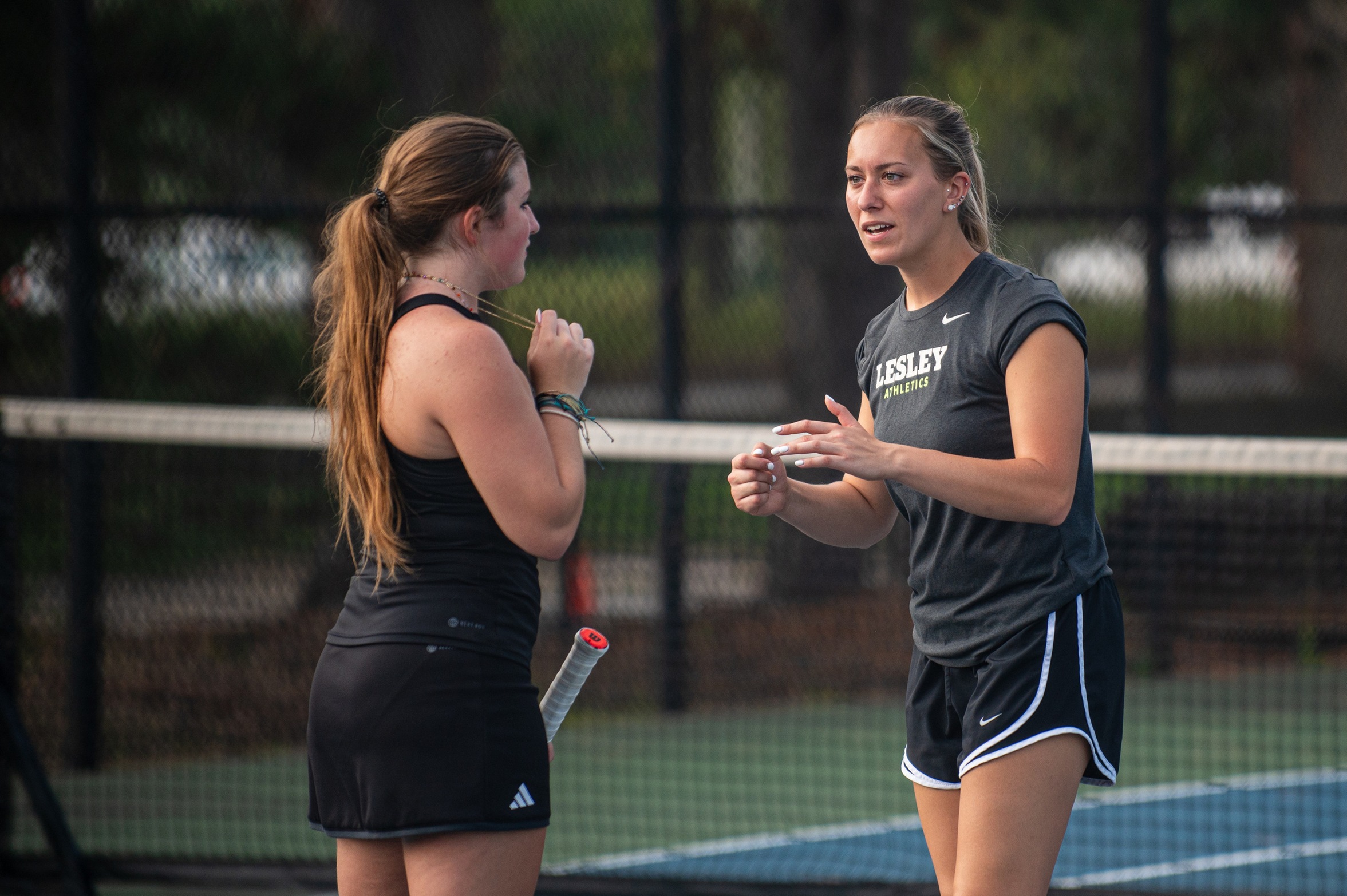 Women's Tennis Tops Curry in Season-Opener, 5-4