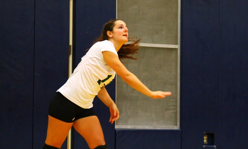 Aces wild: Lynx sink Buccaneers with 20 aces in 3-0 win