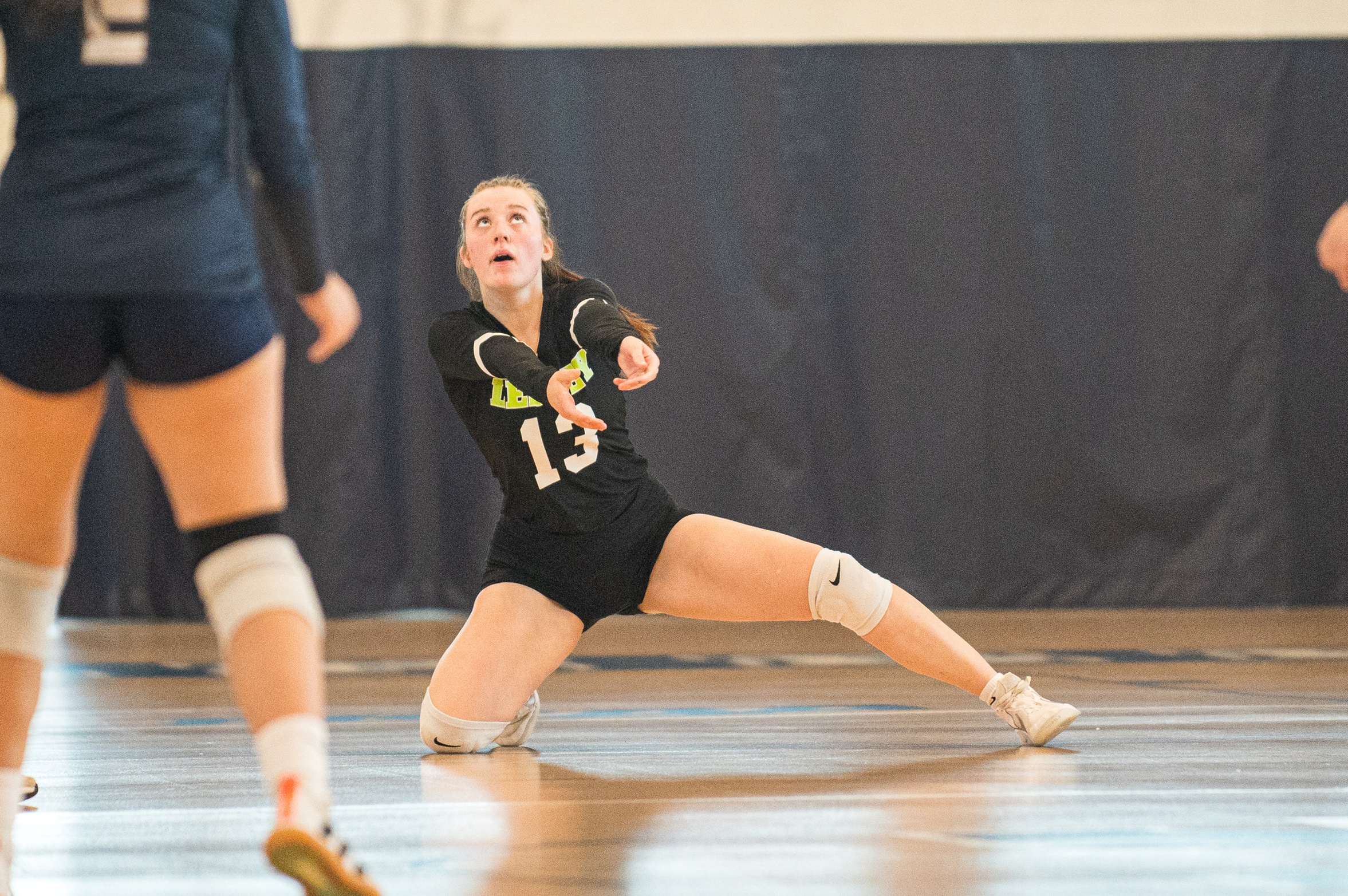 Women's Volleyball Falls to Anna Maria 3-0